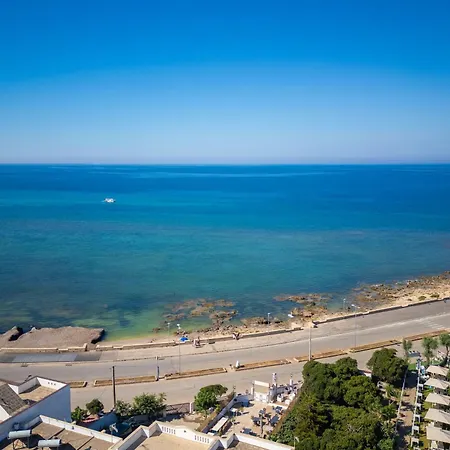 Casa Jolui Torre San Giovanni